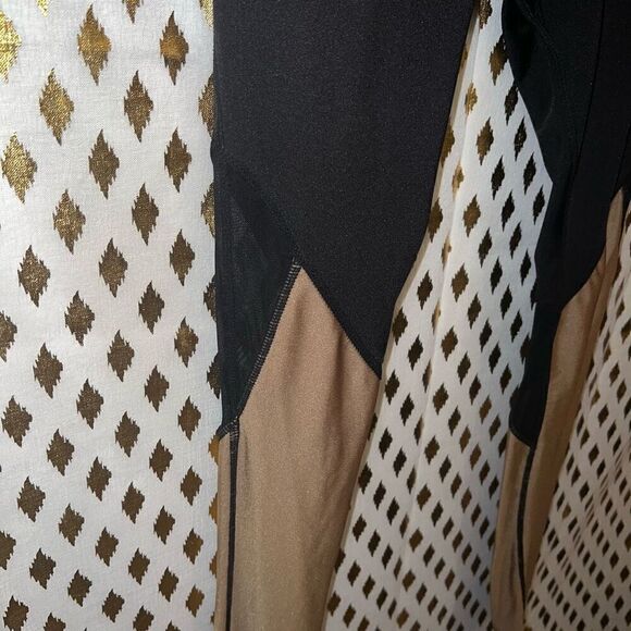 💖5/$40 Black gold and mesh leggings rue 21 size S - Picture 2 of 5